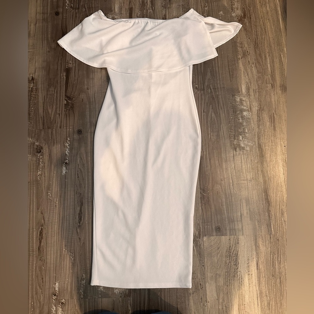 White ruffled top Bodycon dress